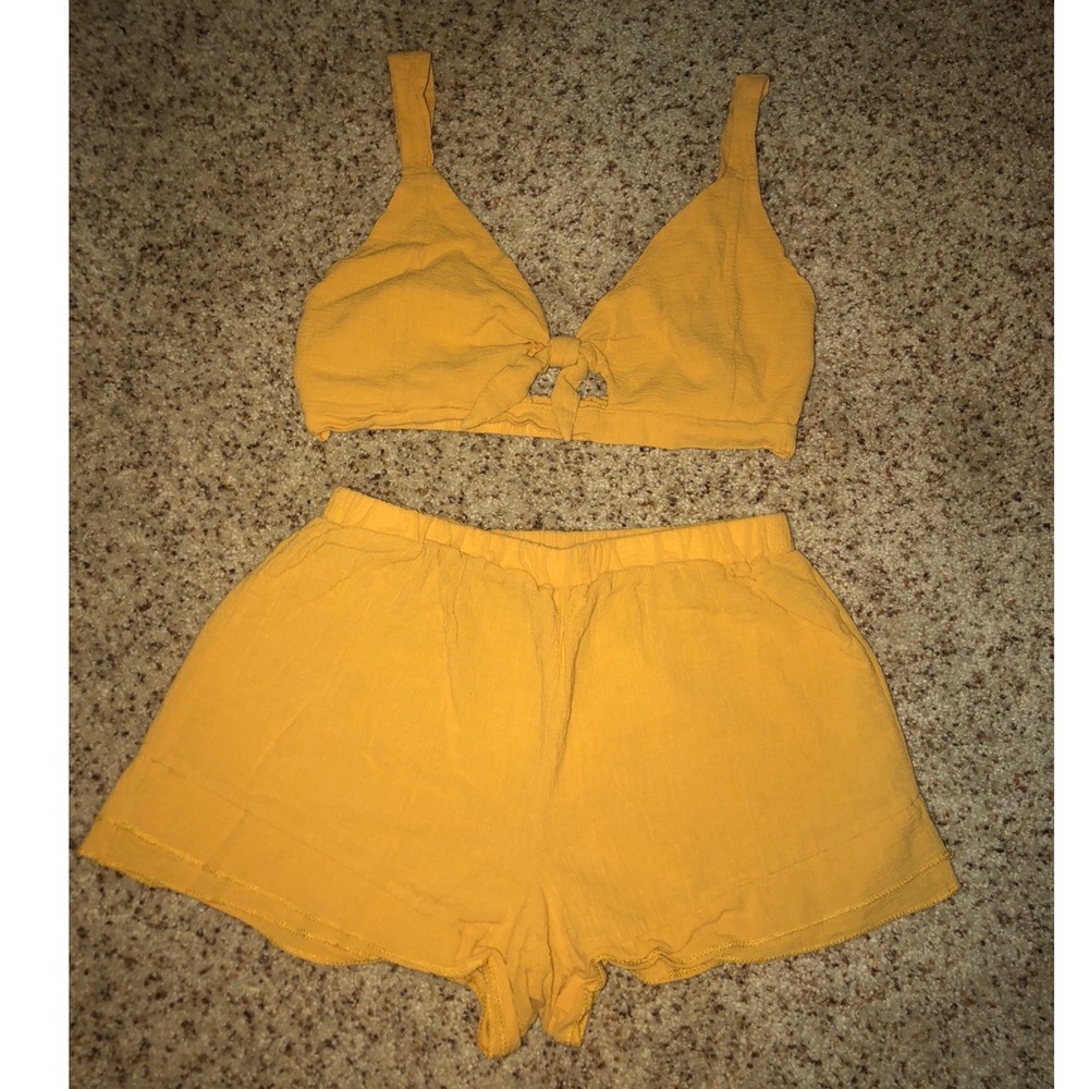 Two-Piece Set